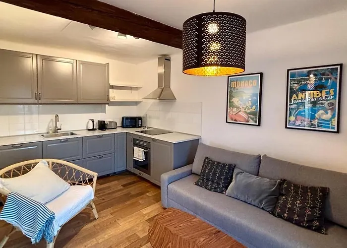 Apartment Old Town Rooftop Sea-view 1br With Terrace *