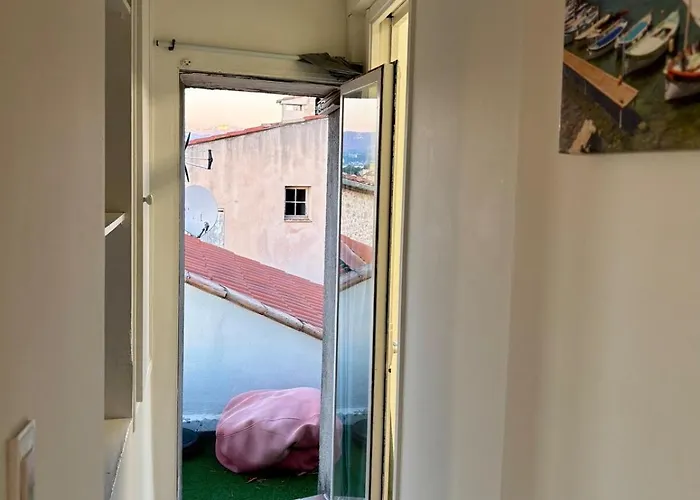 Old Town Rooftop Sea-view 1br With Terrace Apartment